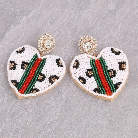 Fashion Heart Beaded Earrings - Picture 3 of 7